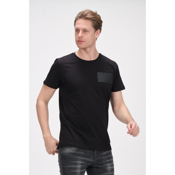 Men's Modern Fitted Panel T-shirt