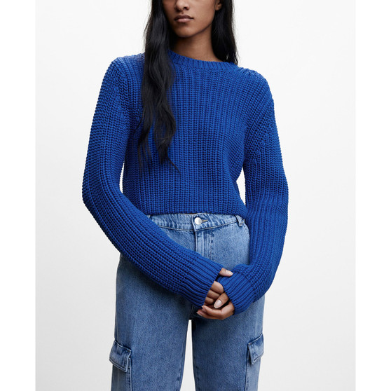Women's Round-Neck Knitted Sweater