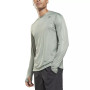 Men's Classic Fit Long-Sleeve Training Tech T-Shirt