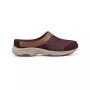 Women's Travelcoast Round Toe Casual Clogs