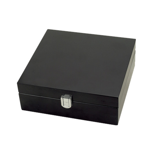 "Cosmopolitan" Martini Set in Wooden Box