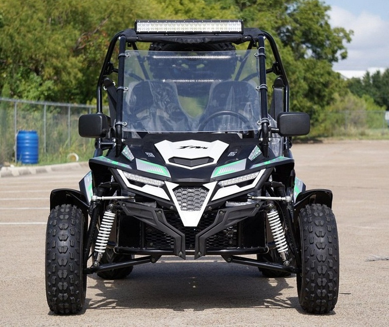 Trailmaster Cheetah 200EX Off Road UTV / Go Kart / side-by-side Wind Shield, Light bar, Spare Tire, Upgraded Center Pivot rear end, Fuel Injected Front Side View