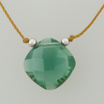 solo cushion - green quartz 4c