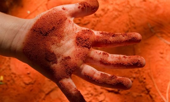 How Ocher Becomes Pigment: The Process of Natural Art Materials