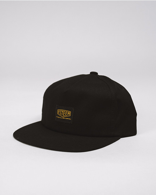 Badge 5 Panel Snapback - Black