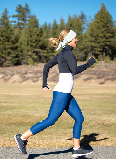 BloqUV Women's UPF 50+ Sun Protection Active Full Zip Crop Top Jacket.