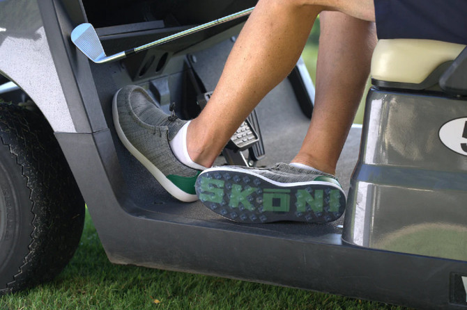 SKONI Men's Spikeless | Slip On | Lightweight | Golf Shoe (Size 8, Dark Gray) (No Original Box)