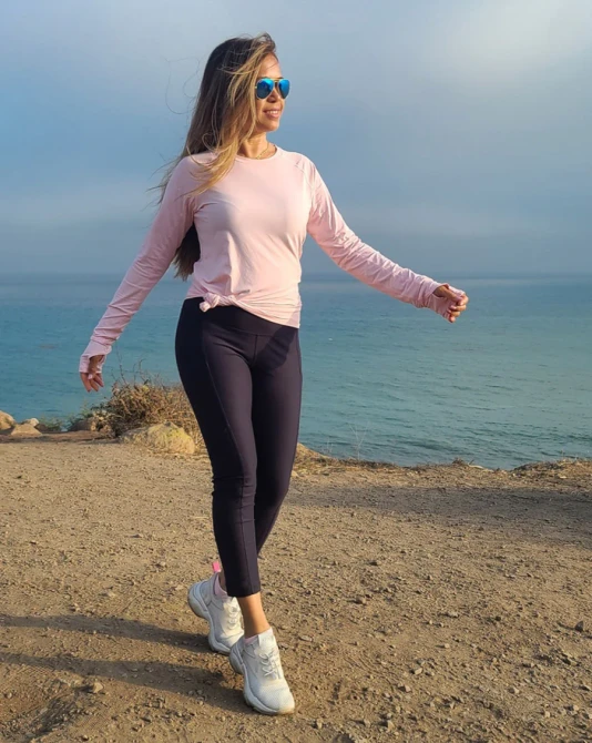 BloqUV Women's UPF 50+ Sun Protection Active Pullover