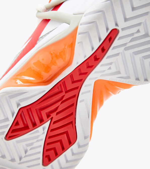 Diadora Women's B.ICON All Ground Tennis Shoe