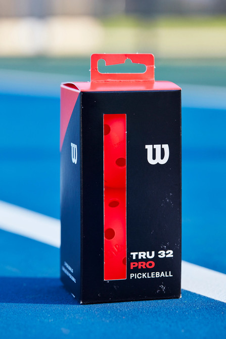 Wilson Tru 32 Pro Outdoor Infrared Pickleball Balls (2 Pack)