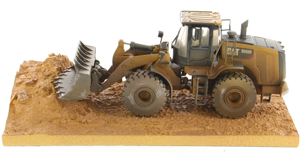 Diecast Masters Caterpillar 966M Medium Wheel Loader - Weathering Series  1/50