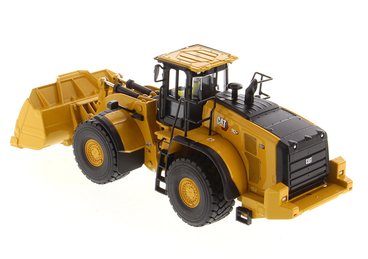 Diecast Masters Caterpillar 982 XE Wheel Loader1/50 85685