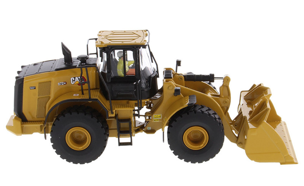 Diecast Masters Caterpillar 972 XE Wheel Loader - High Line Series