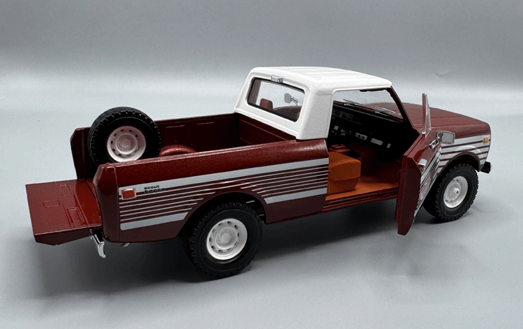 First Gear International Scout Terra Pickup 1979 Tahitian Red 1/25 40-3180