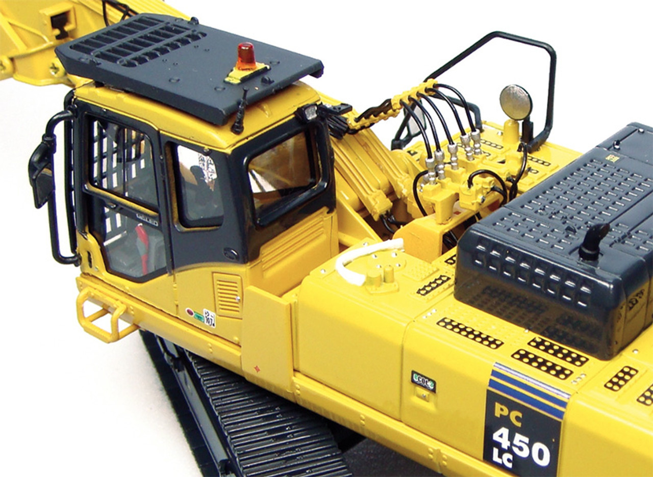 First Gear Komatsu PC450LC Excavator 1/50 scale UH8004 50