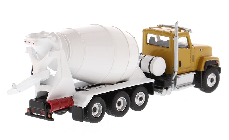 Diecast Masters Caterpillar CT681 Concrete Mixer 1:87 Scale (HO
