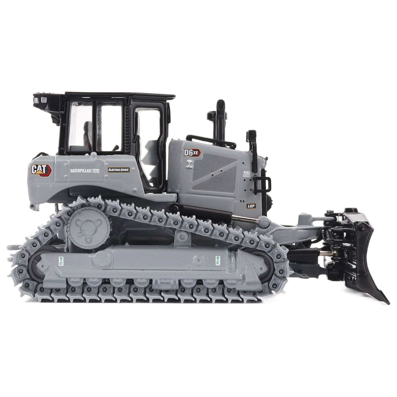 Diecast Masters Caterpillar D6 LGP VPAT Track Type Tractor - Black Centennial Deco 85554BGC 1/50  *Pre-Order*