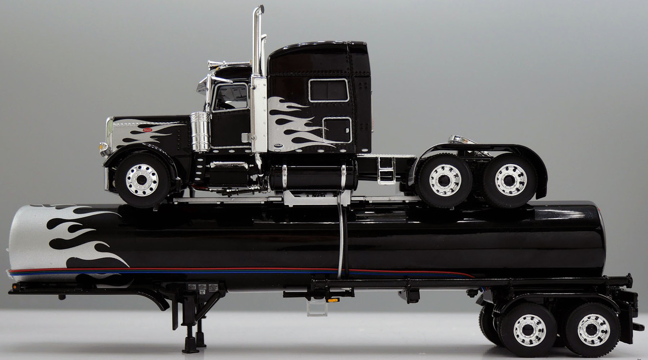 First Gear Peterbilt 389 Mid Roof Sleeper / Brenner Asphalt Tank