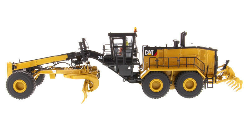 Diecast Masters Caterpillar 24 Motor Grader 1/50 Scale *S&D*