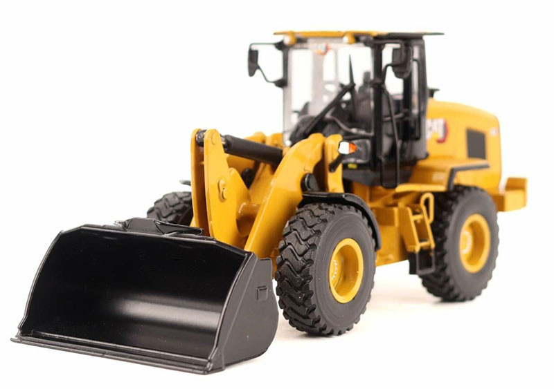 Diecast Masters Caterpillar 930 Wheel Loader - High Line Series 1/50 Scale  85779