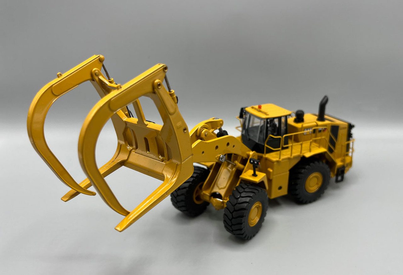 Tonkin Replicas Caterpillar 988K Wheel Loader with Millyard