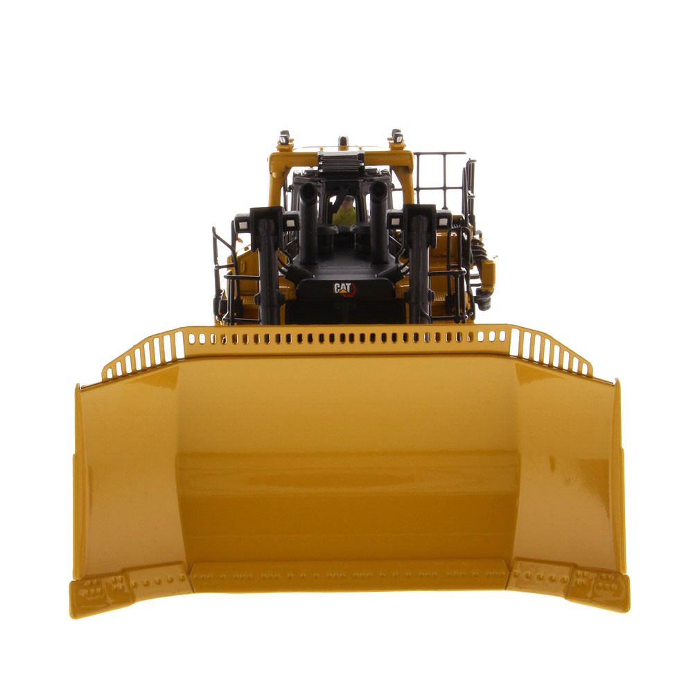 Diecast Masters Caterpillar D11 Fusion Track-Type Tractor Dozer 1
