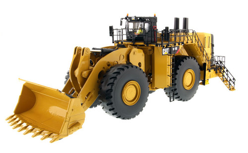 Diecast Masters Caterpillar 988K Wheel Loader 1/50 85901