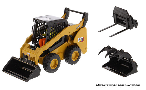 Diecast Master Caterpillar 272D3 Skid Steer Loader plus Work Tools