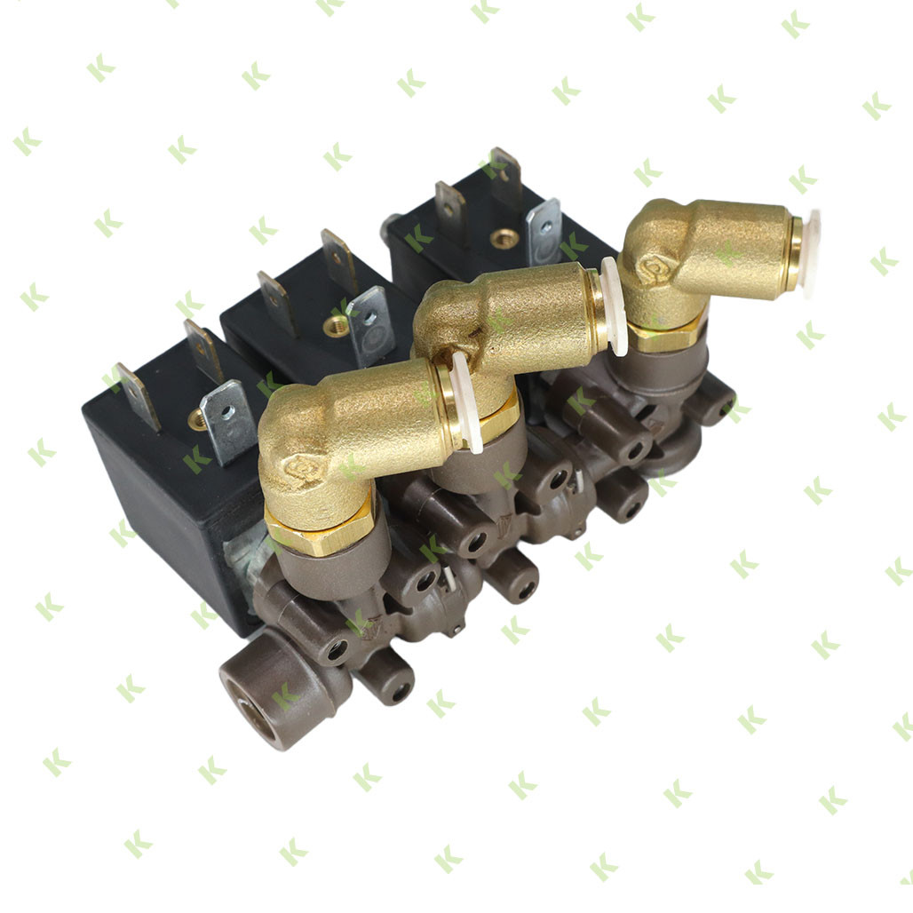 1561202 Valve group for steam