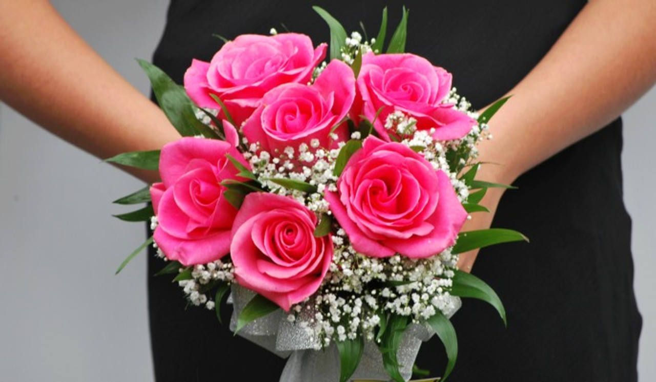 bouquet of pink flowers