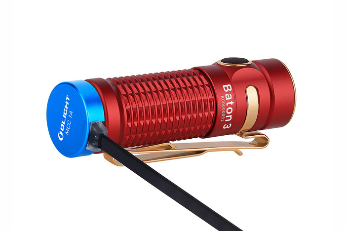Olight Baton 3 - Red - DLT Trading