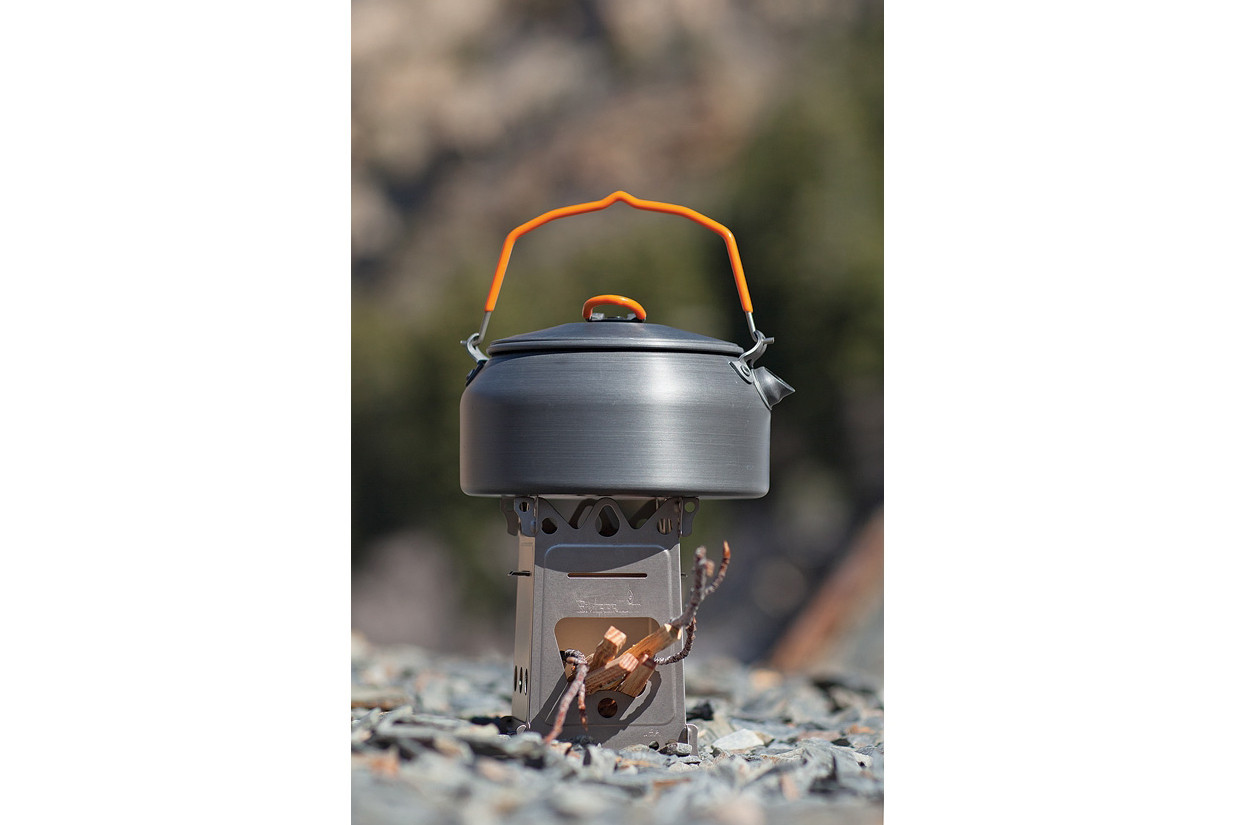 EmberLit FireAnt Camping Stove - Titanium - DLT Trading