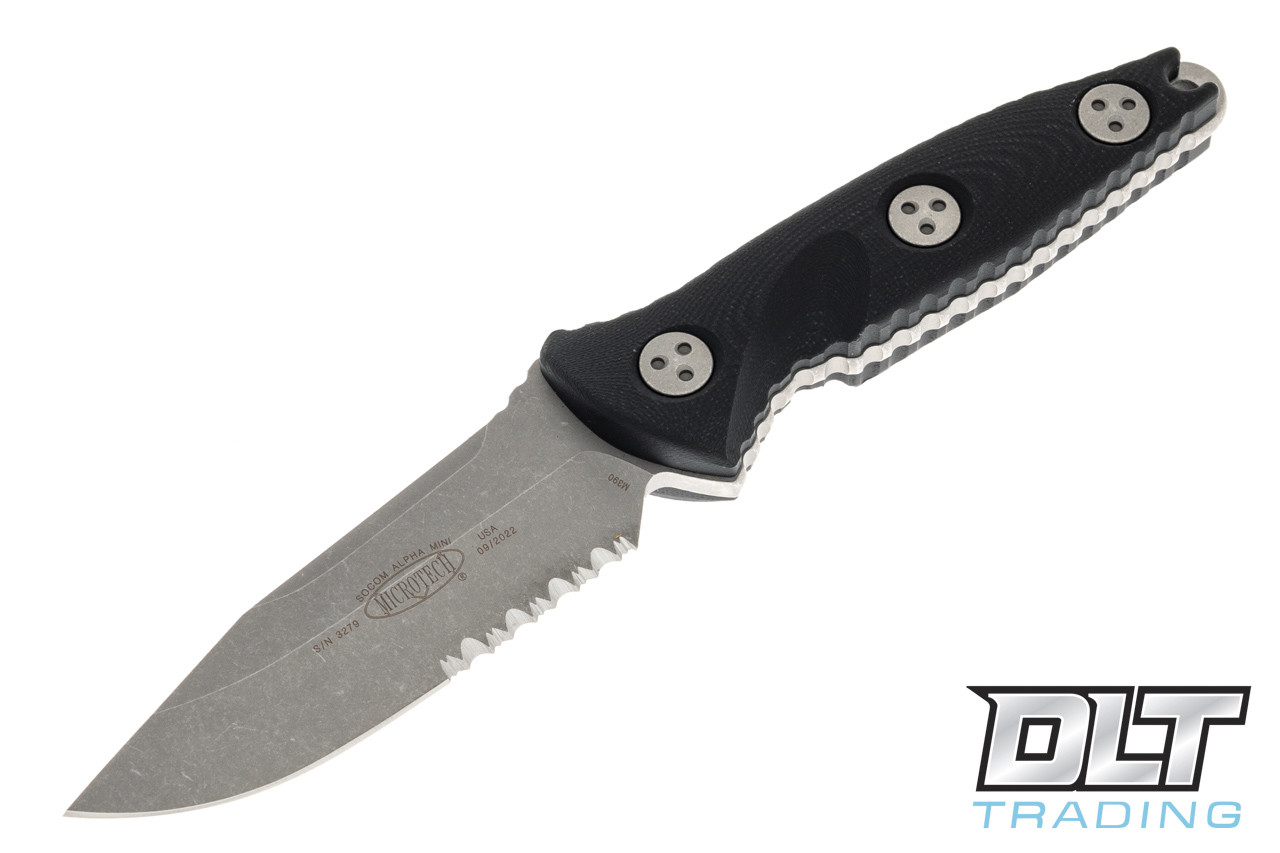 レア！NIKITA CHICKITA 135 & SALOMON PACT S Nikita Hawthorne Jacket - Women's | Snowboards.com