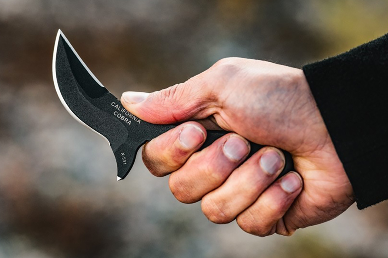 TOPS California Cobra - DLT Trading