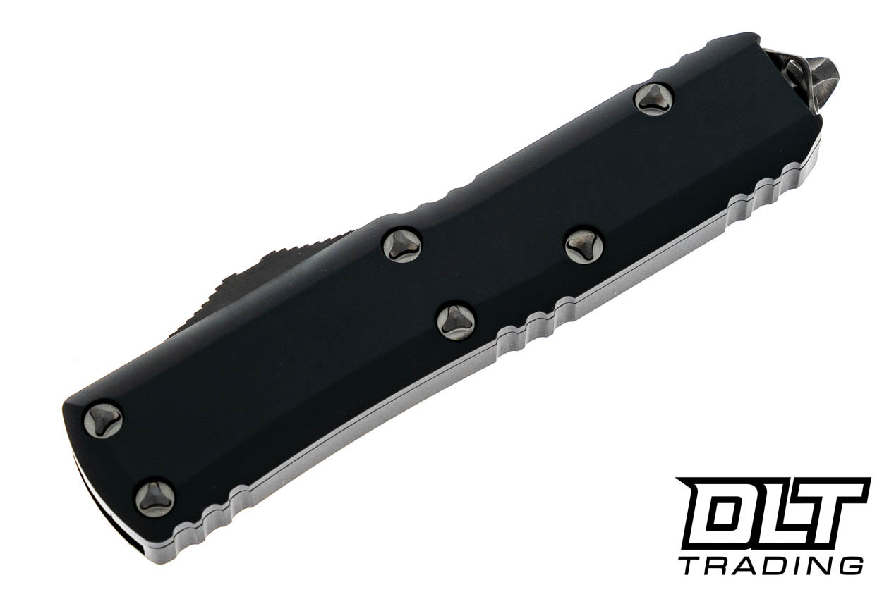 Microtech UTX-85 D/E - Black Handle - DLC Damascus Blade