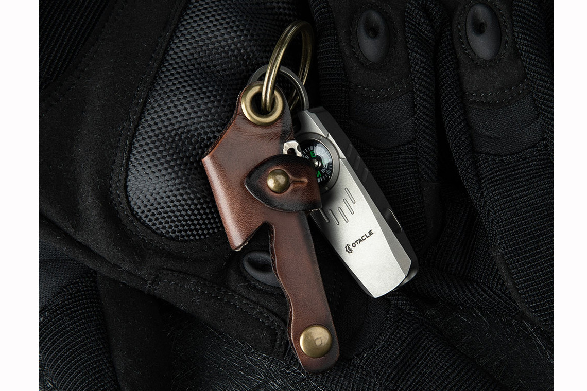 Olight A1 Nano - Damascus Keychain Hatchet - DLT Trading