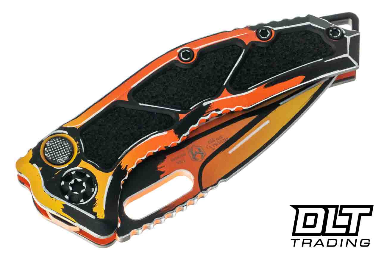 Heretic Medusa Auto T/E MagnaCut - Orange Cel Shading - DLT Trading