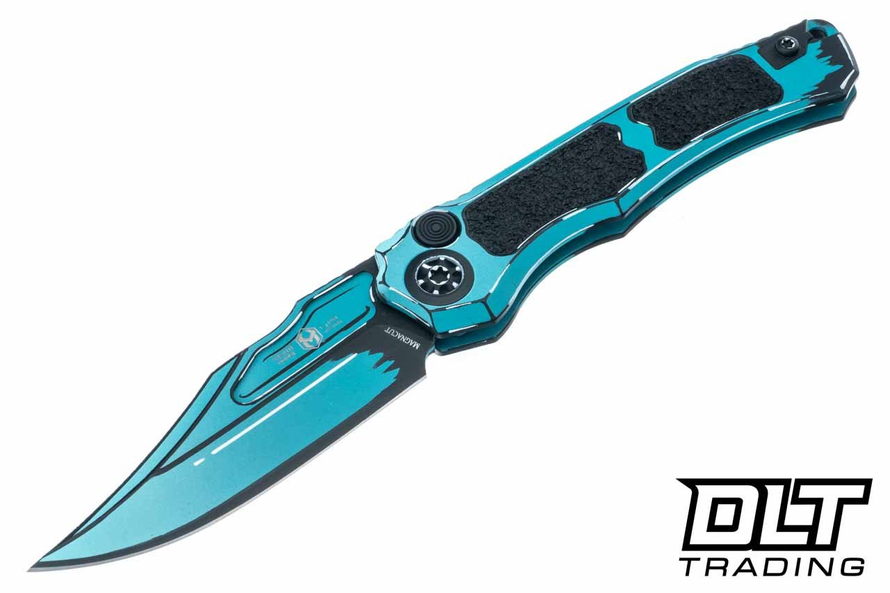 heretic-cel-shading-knives-