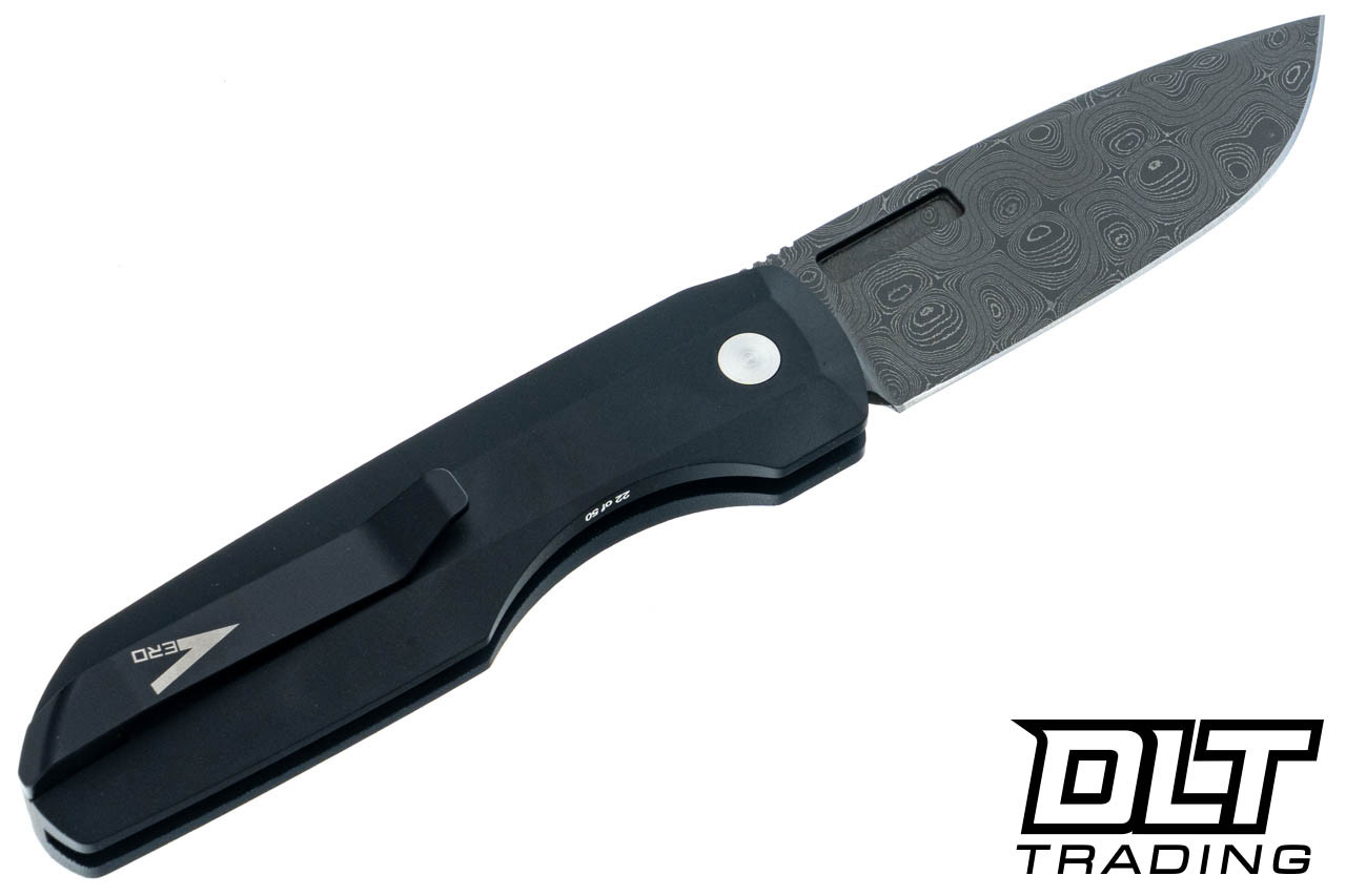 Pro-Tech Vero Synapse 2025 Custom - Blue Linen Micarta lid
