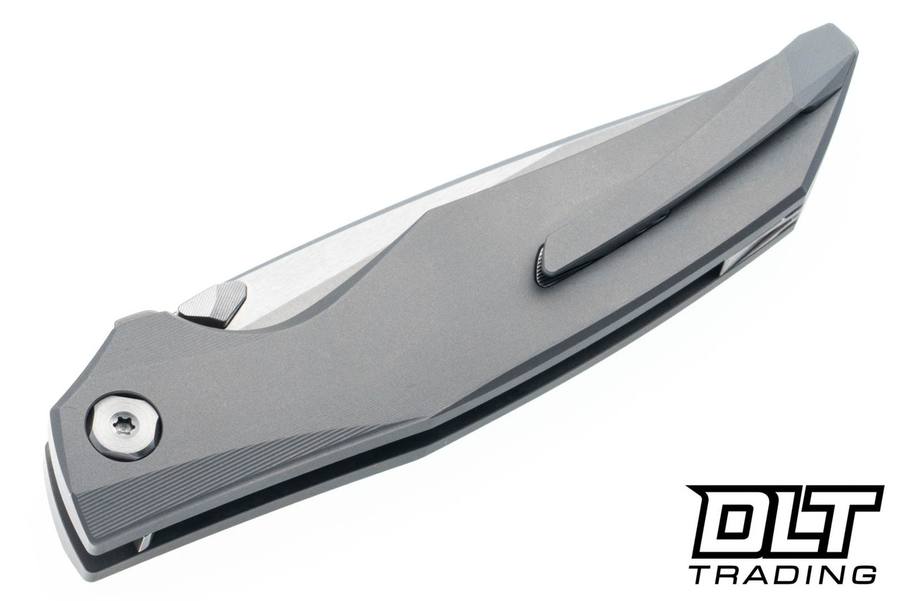 ケノン Koenig Xenon - Blasted Titanium - Burnished M390 Blade - Polished
