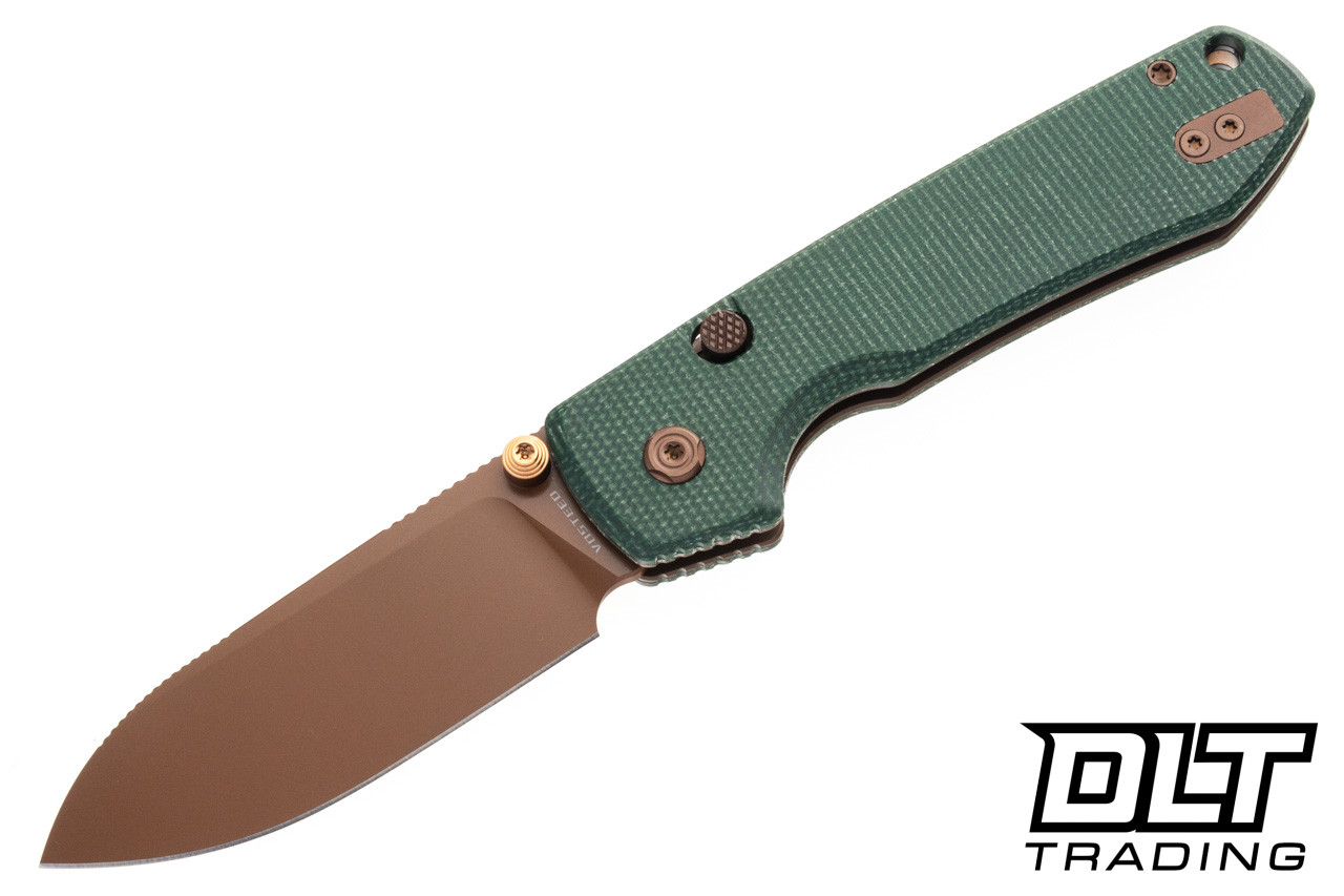 Vosteed Raccoon 2.0 - Green Micarta - Copper Dune 14C28N Blade