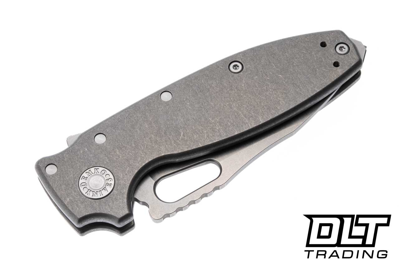 ｕｎｋｏ（閣下） Demko Shark-A-Tac - Smooth Titanium - Stonewash MagnaCut Blade