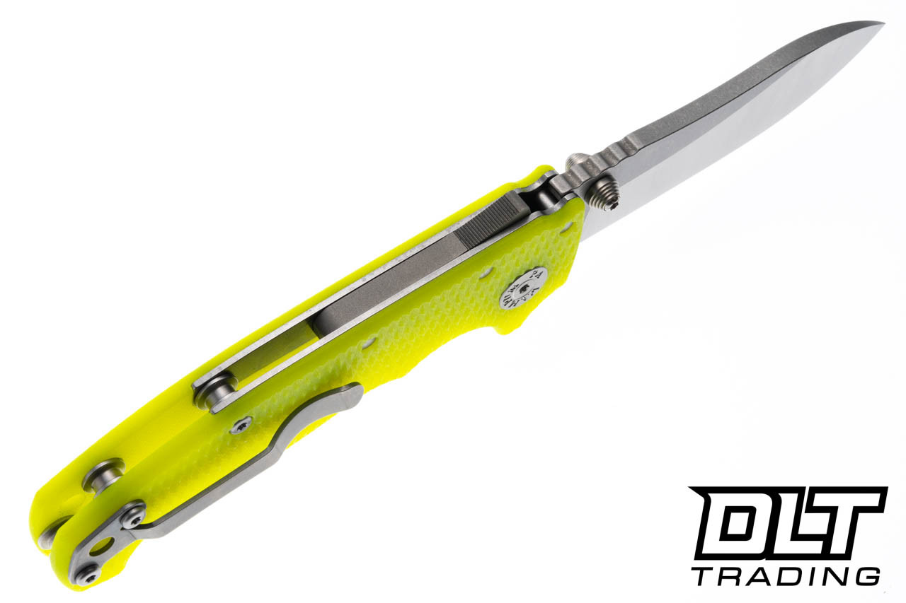 Demko AD20 Butcher MagnaCut - Stonewashed - Two Tone Dayglow G-10