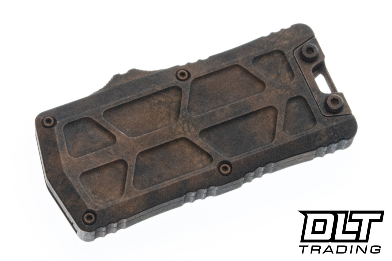 Microtech Exocet II D/E - Outbreak Handle - Outbreak Blade