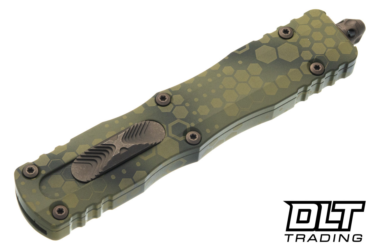 Microtech Dirac Delta - Bazooka Hex Camo Handle - Bronze