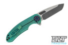 Curtiss F3 Large Flipper - Spanto MagnaCut - SPM Milling - Green Stonewash Titanium - Dark Blue Hardware