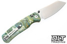 Bestechman Cicada's Wing - Green Resin - Satin 10Cr15MoV Blade