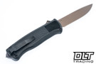 Benchmade Shootout 5371FE-02 - CF-Elite - Flat Earth S30V Drop Point Blade