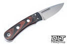 Blade Raid Essential MagnaCut Black & Red Linen Micarta - White Liners - Carbon Fiber Bolster