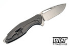 Koenig Arius - Smooth Carbon Fiber Handle - Brightwashed M390 Blade - Polished Flats - Silver Hardware
